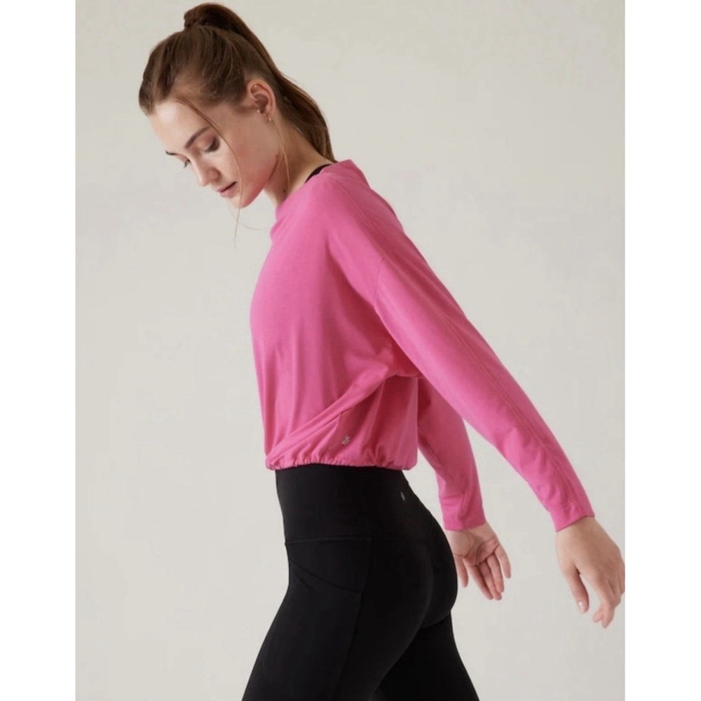 Athleta XL Pink Long Sleeves UPF 25 Breathable Moisture Wick Cool Down Top NWOT - Picture 9 of 16